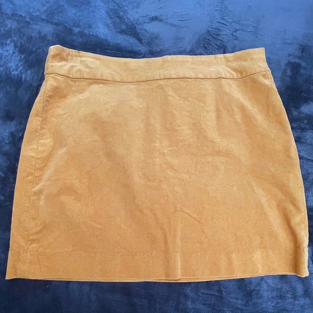 Banana Republic skirt, 8petite, mustard yellow